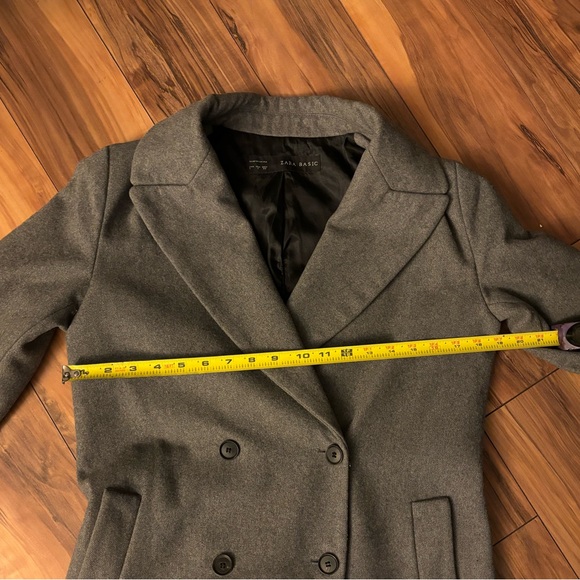 Zara coat - Picture 6 of 7